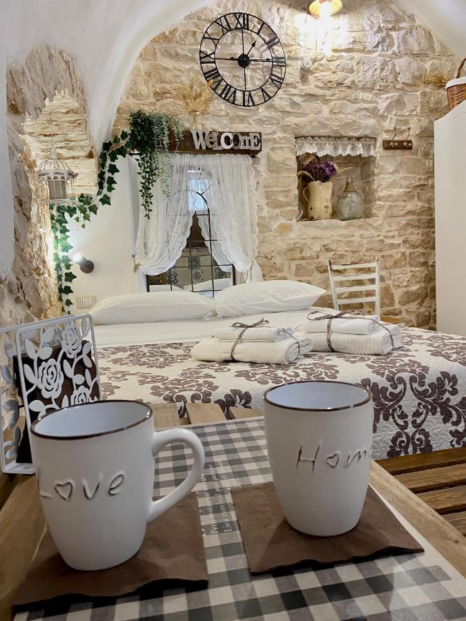 トゥーリ Domus Klara Bed & Breakfast エクステリア 写真