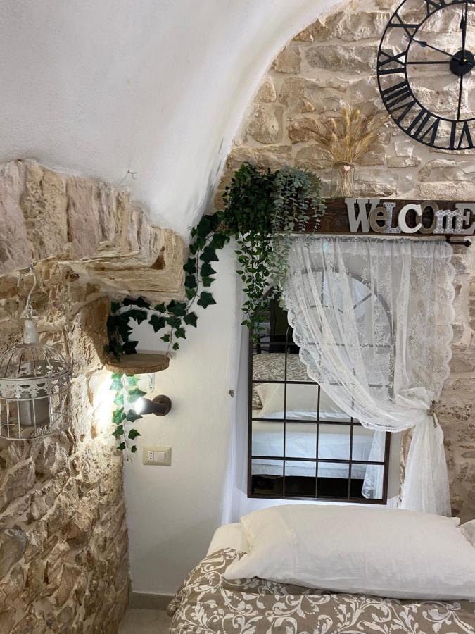 トゥーリ Domus Klara Bed & Breakfast エクステリア 写真