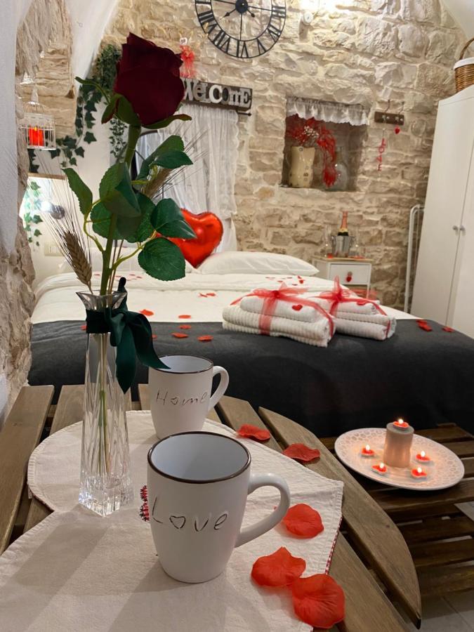 トゥーリ Domus Klara Bed & Breakfast エクステリア 写真
