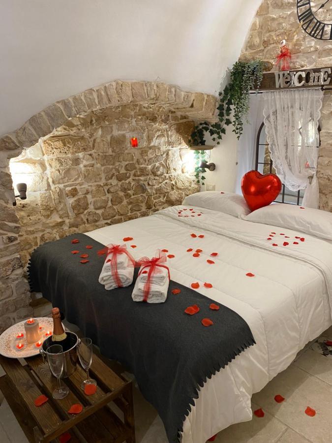 トゥーリ Domus Klara Bed & Breakfast エクステリア 写真